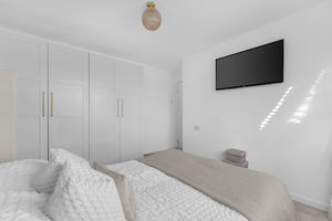 Photo 23- click for photo gallery